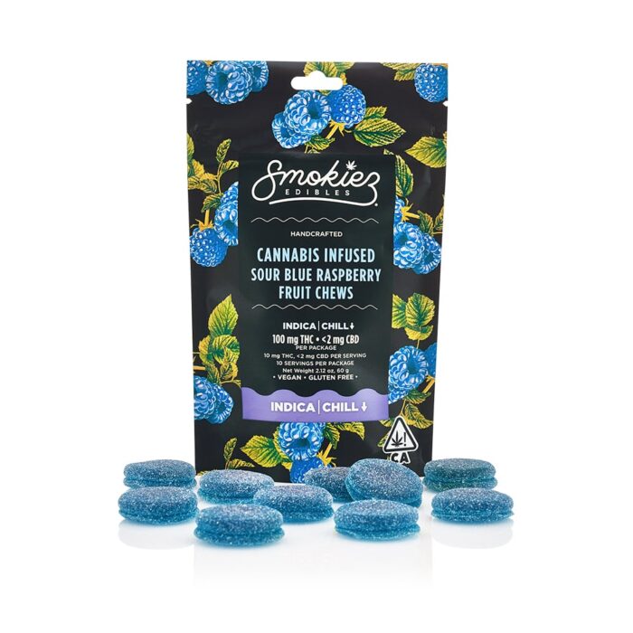 product_e3f66665-dc5a-4a1b-ab01-525e50987318 Smokiez Chews Indica Chill Sour Blue Raspberry 100mg - Image 1